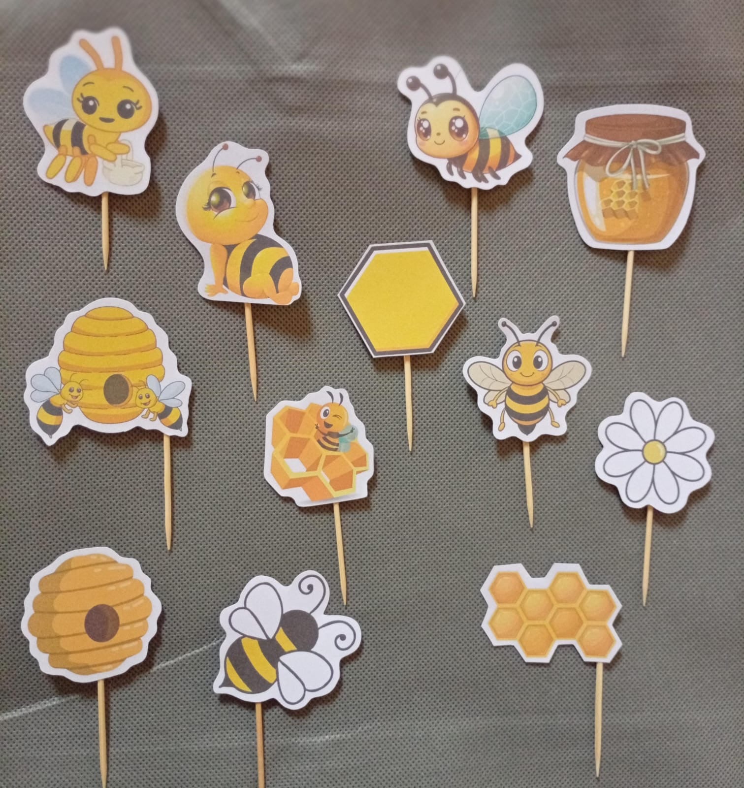 Honey and bee party set