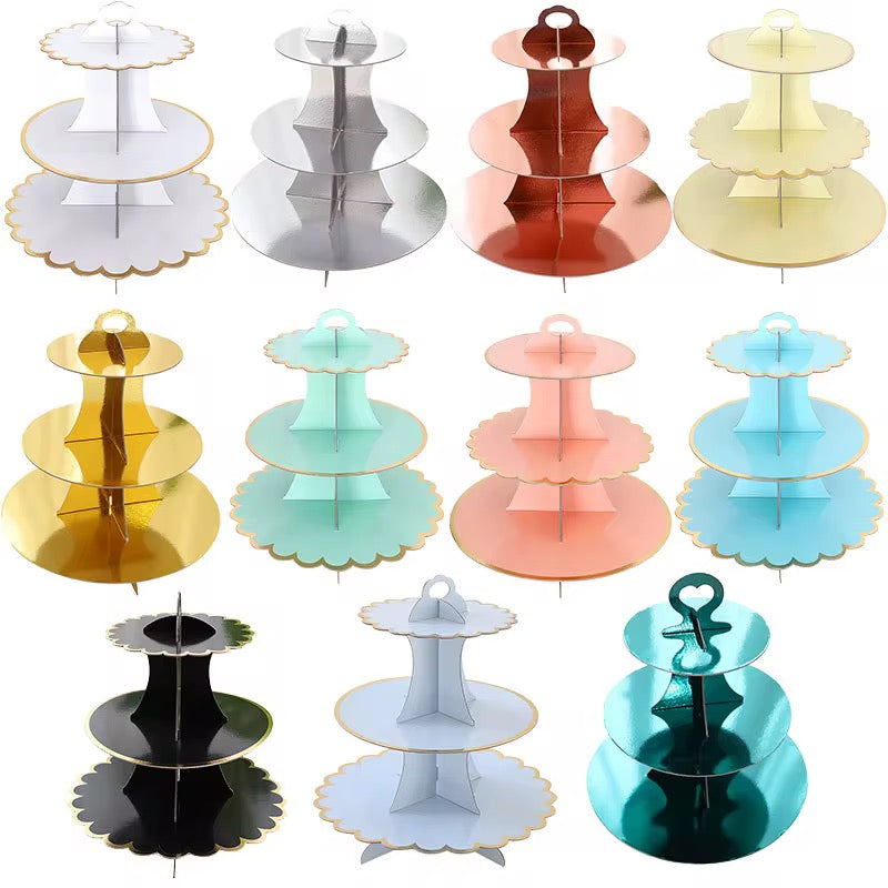 Colored cupcake stand