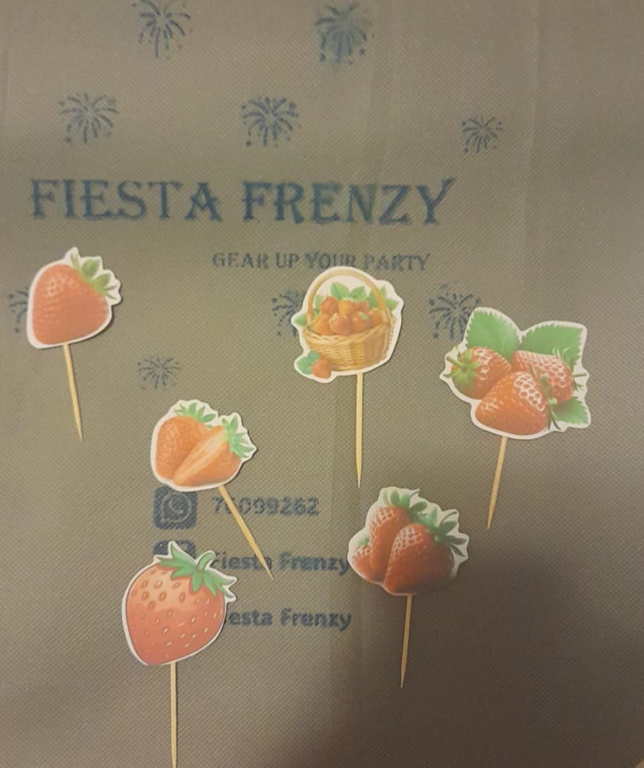 Strawberry party set