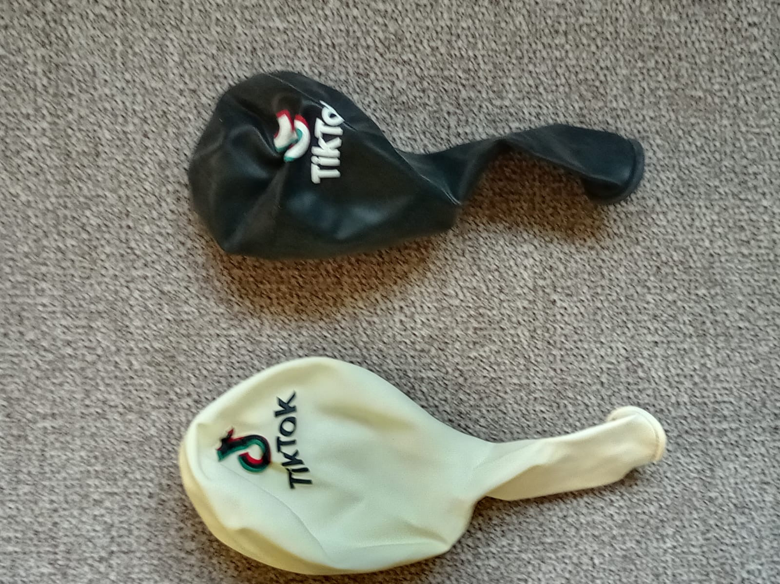 Tik tok party set
