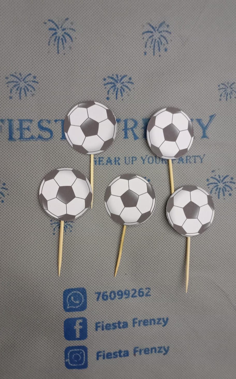 Football black and white party set