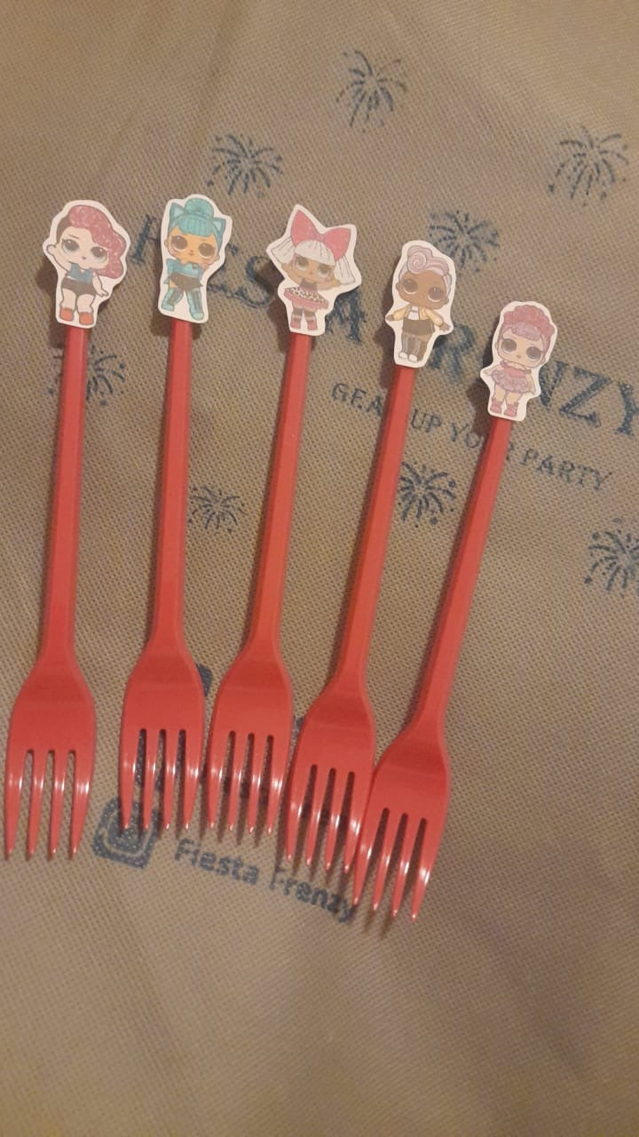 Lol surprise party set