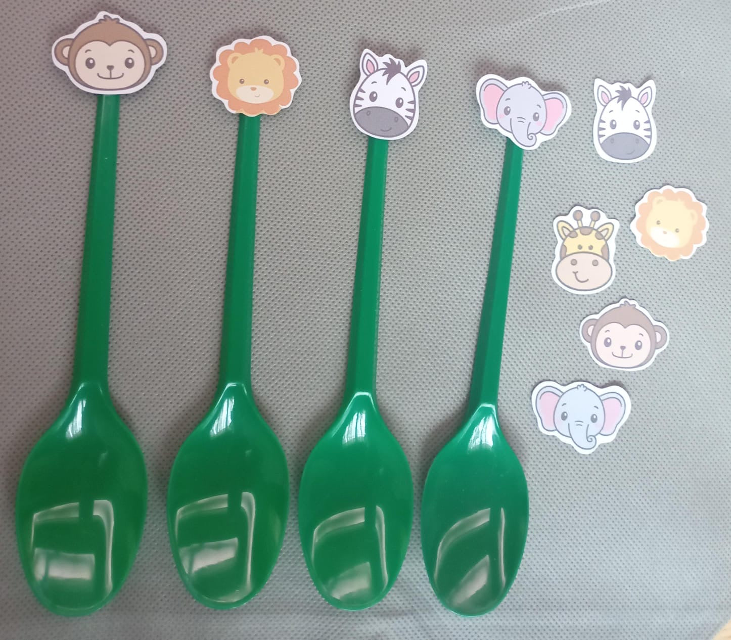 Safari party set