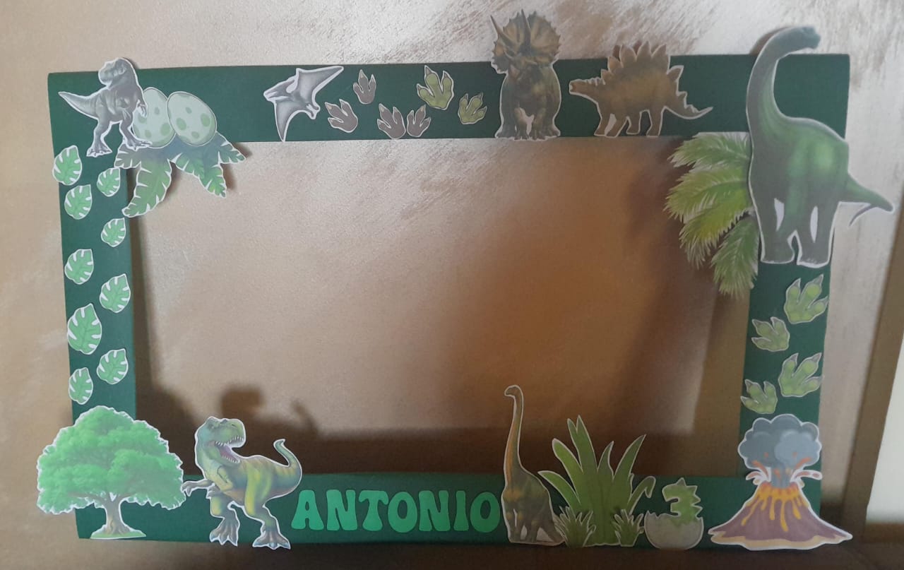 T-rex party set